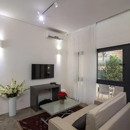 New Luxurious Apt, The Best Location In Jerusalem Exterior photo