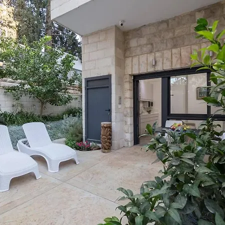 New Luxurious Apt, The Best Location In Jerusalem Exterior photo
